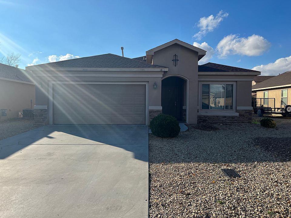 1st image of 5821 Coyote Flats St