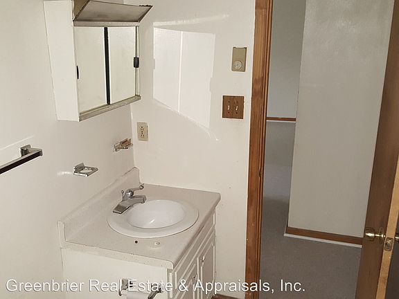 2nd image of 2119 Grandy Ave #B