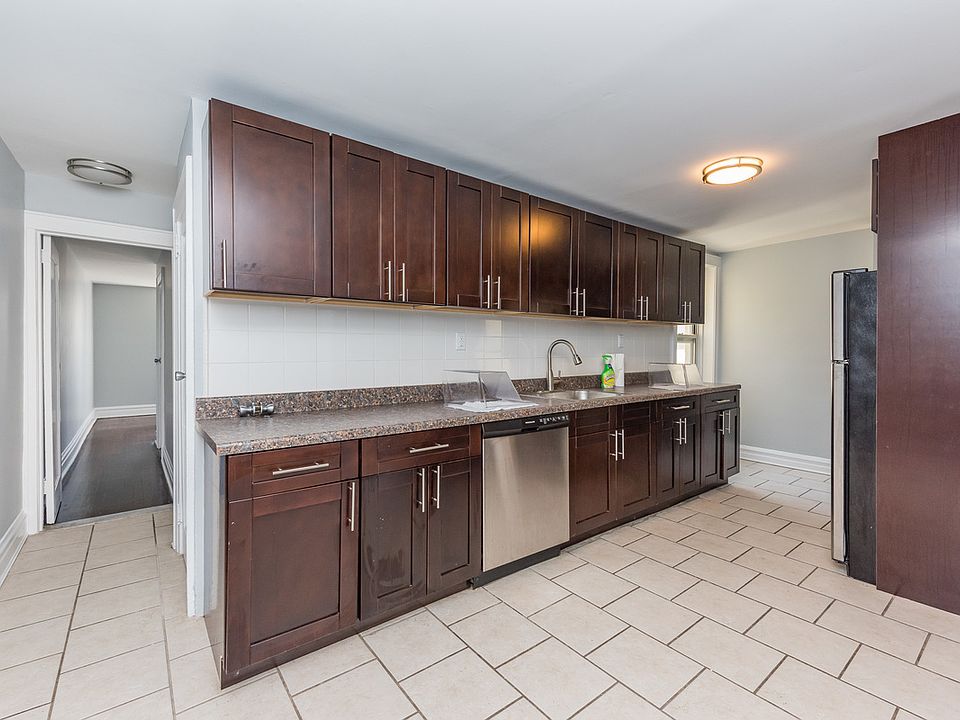 1st image of 28-32 47th St #3A