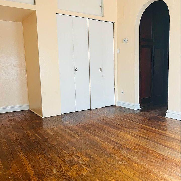 1st image of 4009 Fairview Ave