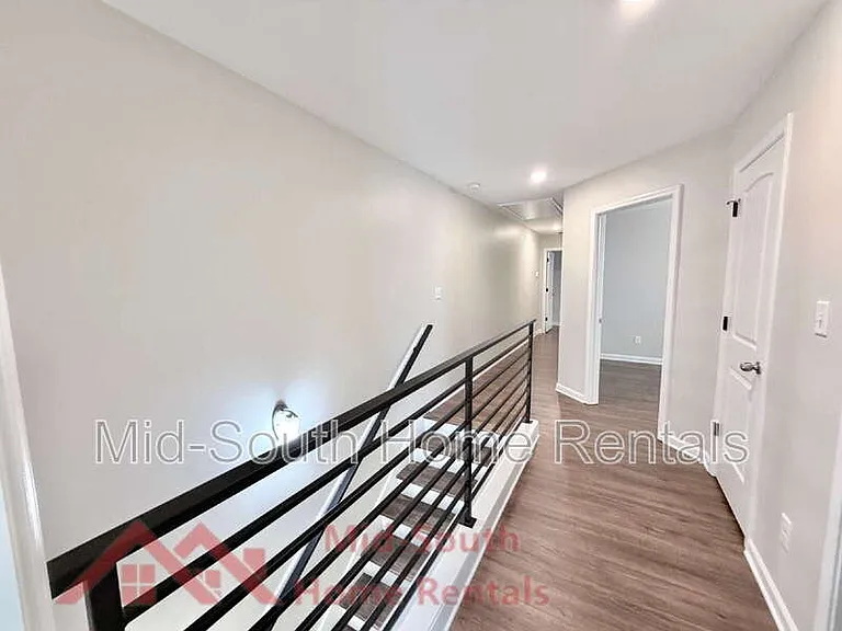 82 N Rembert St — Photo 27