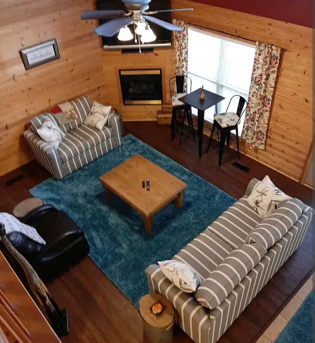 3 bed, 1734 sqft, $2,200 — Photo 2