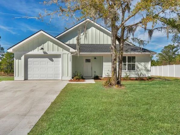 1649 Ashantilly Dr, Darien, GA 31305
