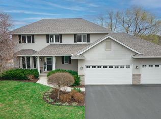 1022 Sugarbush Ln, Waconia, MN 55387