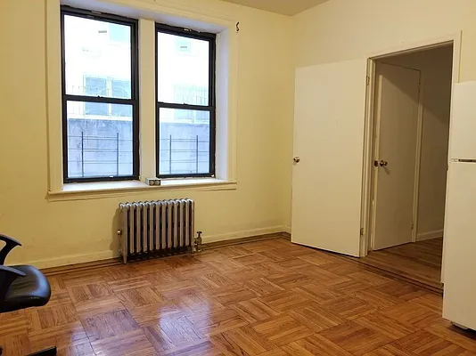 Rented by BRICK & GALO REALTY CORP | media 3