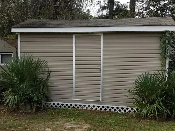 127 Cottonwood Dr, Summerville, SC 29483