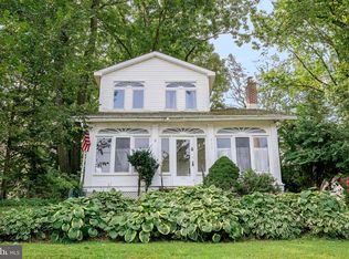 907 Edge Hill Rd, Glenside, PA 19038