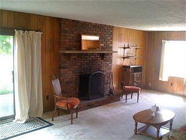 3rd image of 343 E 280th St