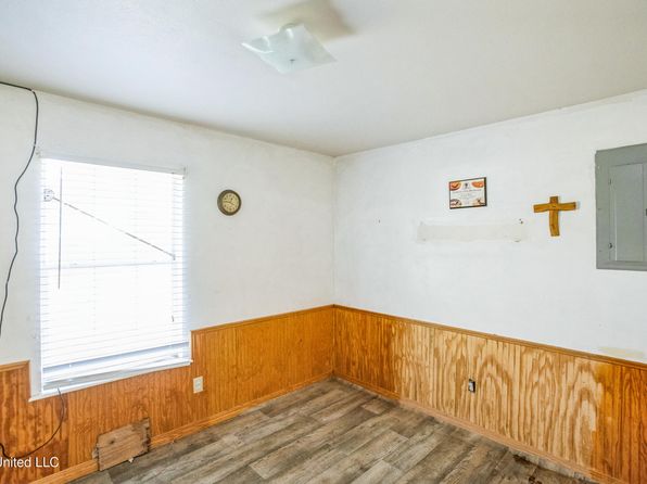 143 I St, Crosby, MS 39633