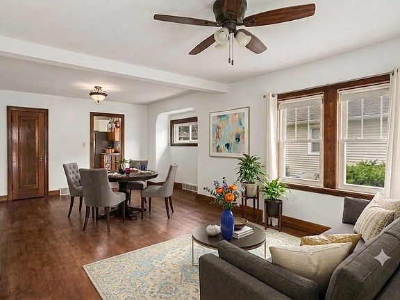 3rd image of 723 N Elm Ave