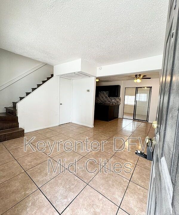 1st image of 1117 Franklin Dr Unit 18