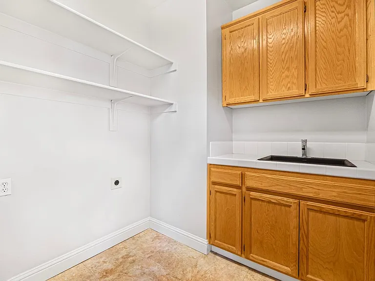 2341 Arthur Nate Haugh Dr — Photo 28