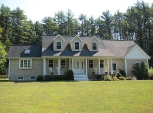 382 Pond St, Dunstable, MA 01827
