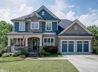 7477 Shady Glen Dr, Flowery Branch, GA 30542