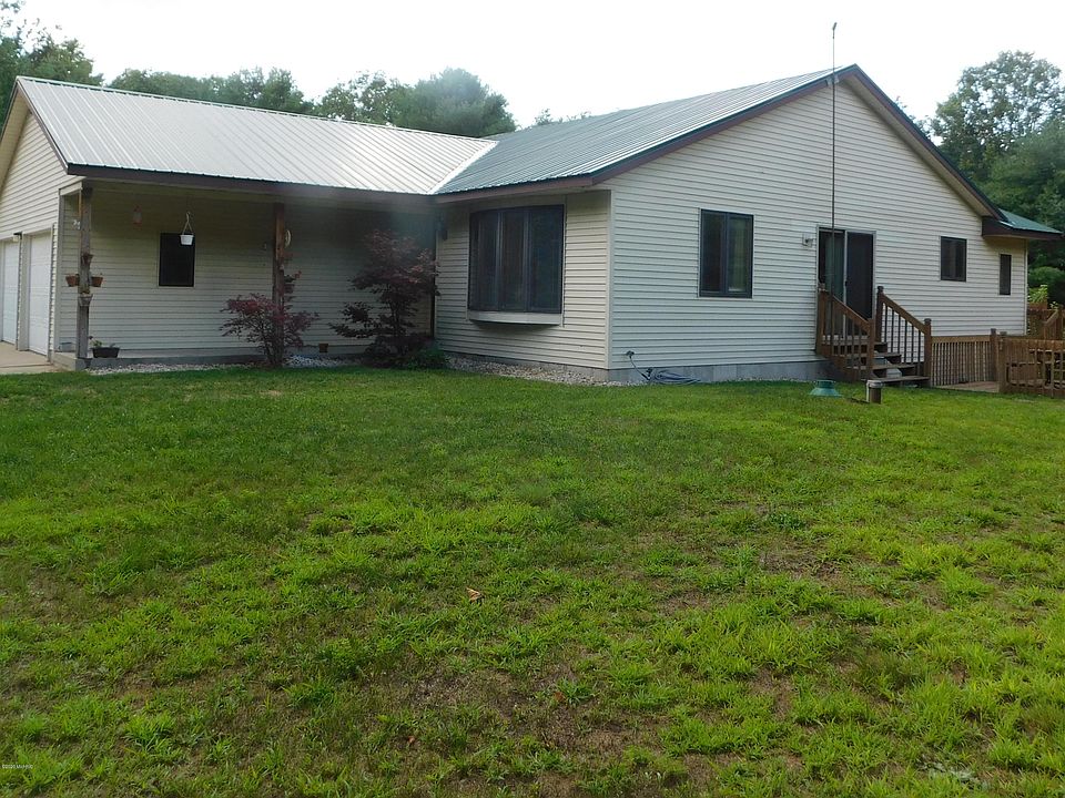 1st image of 4672 S Oak Ave