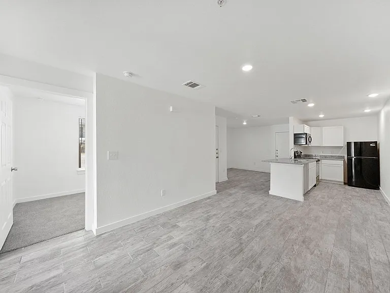 6175 Ingram — Photo 5