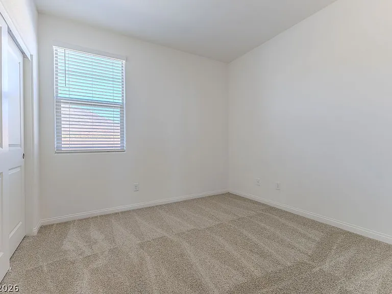 60 Hornbeck Ln — Photo 10