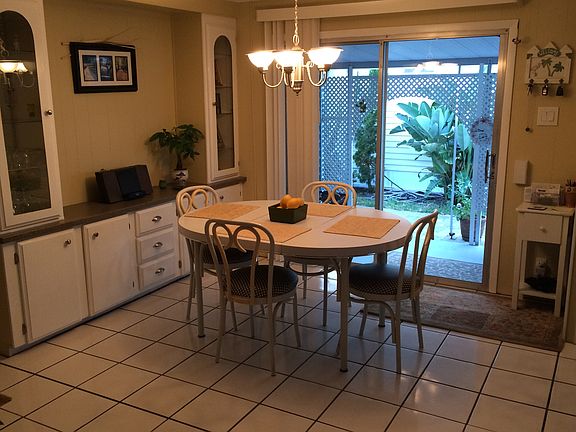 2nd image of 740 Gloriosa Dr