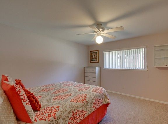 3rd image of 12127 Kimberley Ln