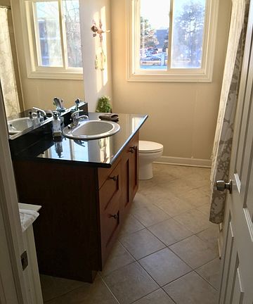 3rd image of 10118 Old Orchard Ct Unit 202