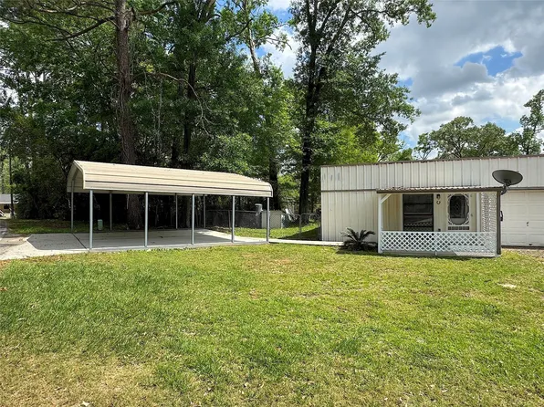 218 Water Glen Dr, Huffman, TX 77336