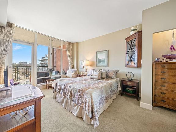 5th image of 21 Dallas Rd #628