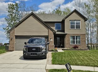 6147 Inverness Dr, Romulus, MI 48174