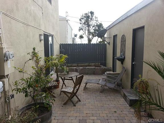 3rd image of 238 Fairview St