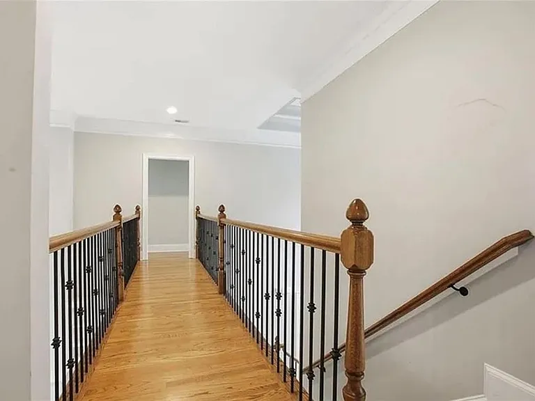 845 Botanica Way S — Photo 14