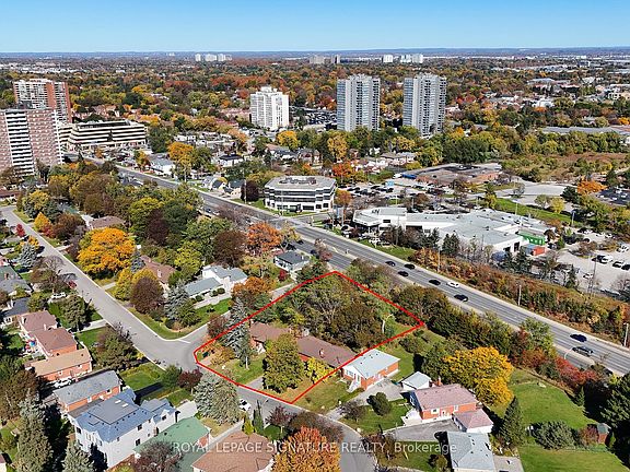 2nd image of 120 & 122 Earlton Rd