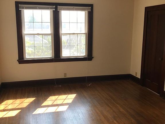 2nd image of 4207 Verne Ave APT 3