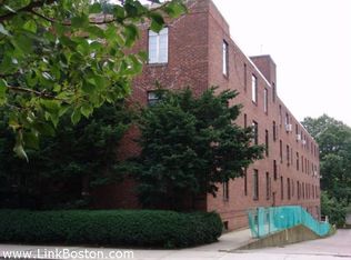 94A Marion St APT 2, Brookline, MA 02446