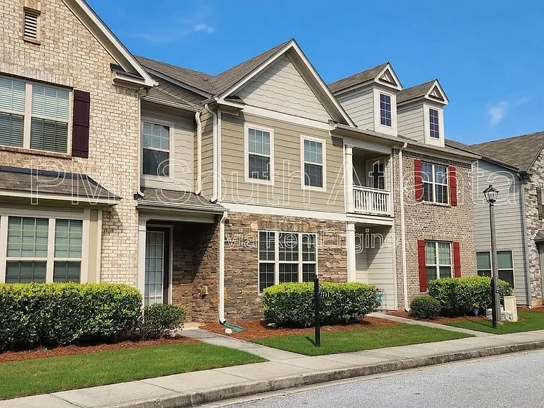 7744 Rutgers Cir — Photo 30