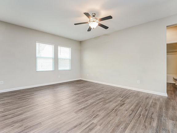 5th image of 3735 Newbury Place Dr