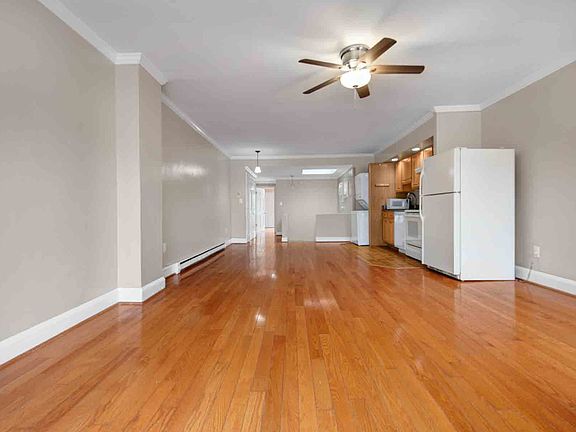 2411 18th St NW #4-5_03212023