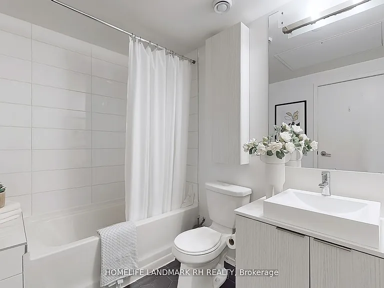 68 Shuter St #1107 — Photo 10