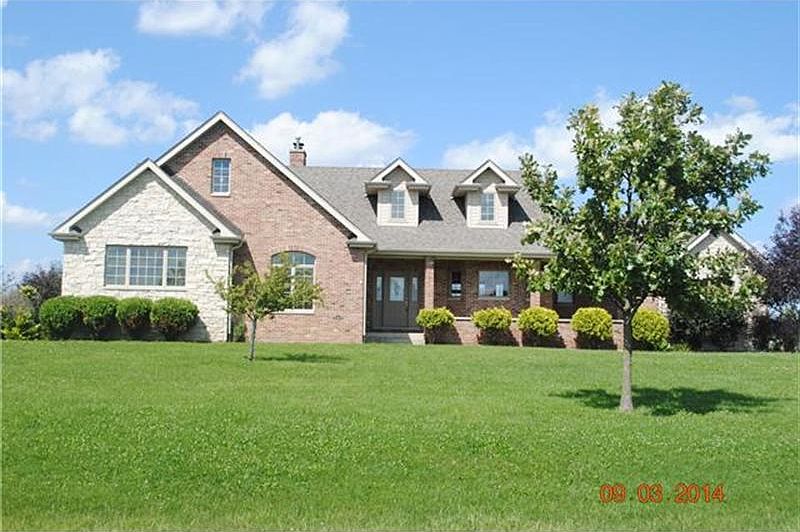 1st image of 8550 W Blackthorne Way