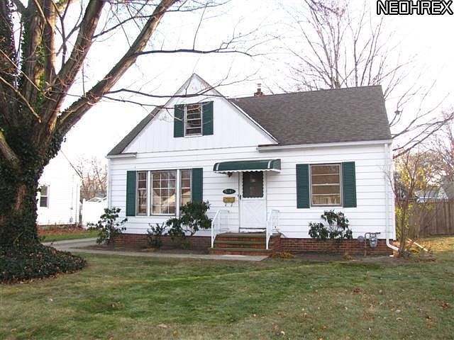1st image of 5241 Chestnut Hill Dr