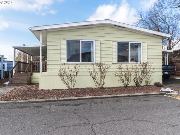 21100 NE Sandy Blvd Unit 83, Fairview, OR 97024
