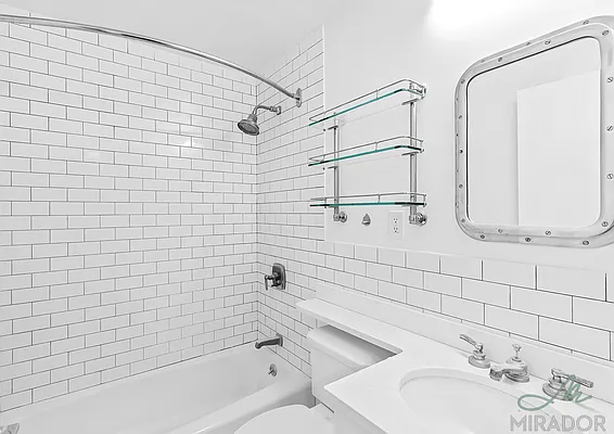 Rented by Mirador Real Estate | media 31