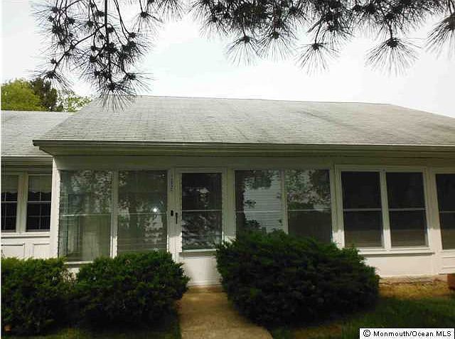 1st image of 1253 Hamilton Court #C