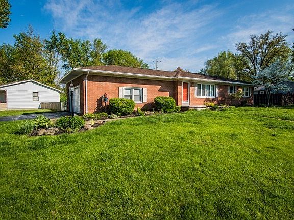 2nd image of 208 Alexander Dr
