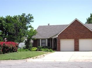 1861 S Beech Ct, Wichita, KS 67207