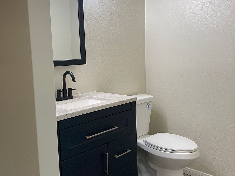 2nd image of 4627 Boulder Dr
