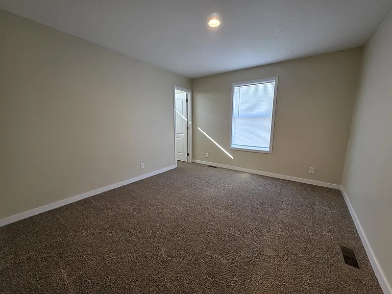 Pineview Estates — Photo 21
