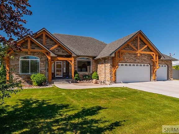 3rd image of 5292 Tildy Cir