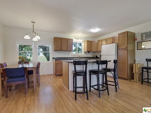 5th image of 1344 Darst Creek Ln
