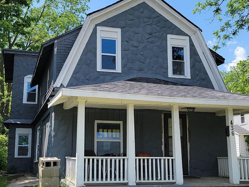 1st image of 436 1st Ave