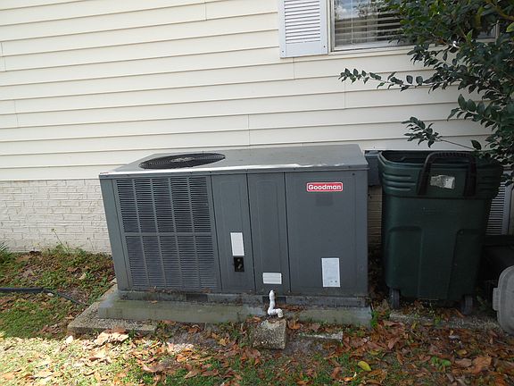 2nd image of 3150 NE 36th Ave Lot 332