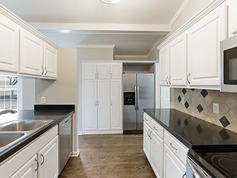 3017 Casa Dr — Photo 10
